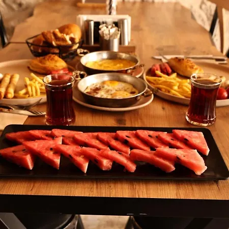 Arkelas Cave House *