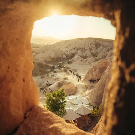 فندق Arkelas Cave House *