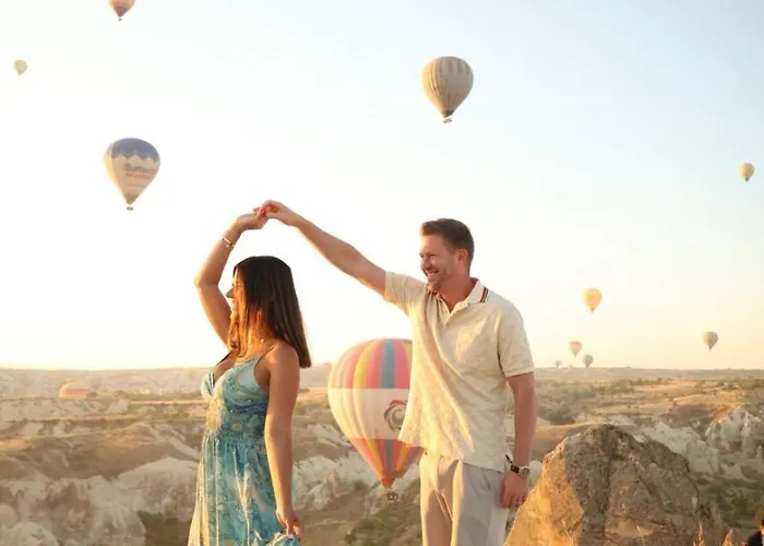 Arkelas Cave House *