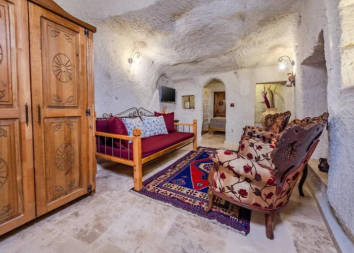 Arkelas Cave House Hotel