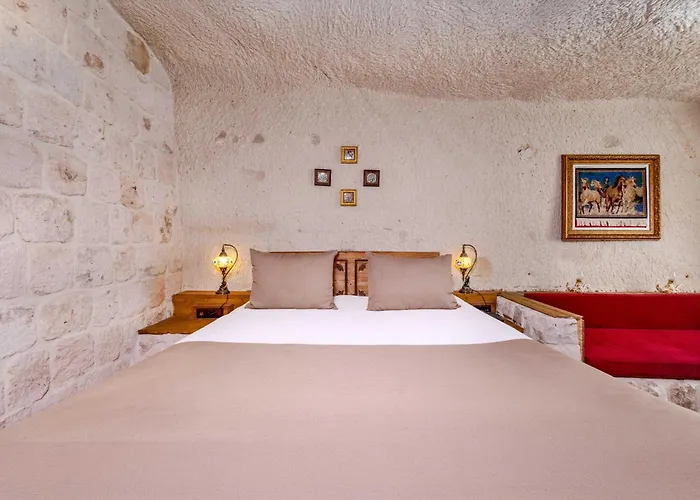 Arkelas Cave House Hotel